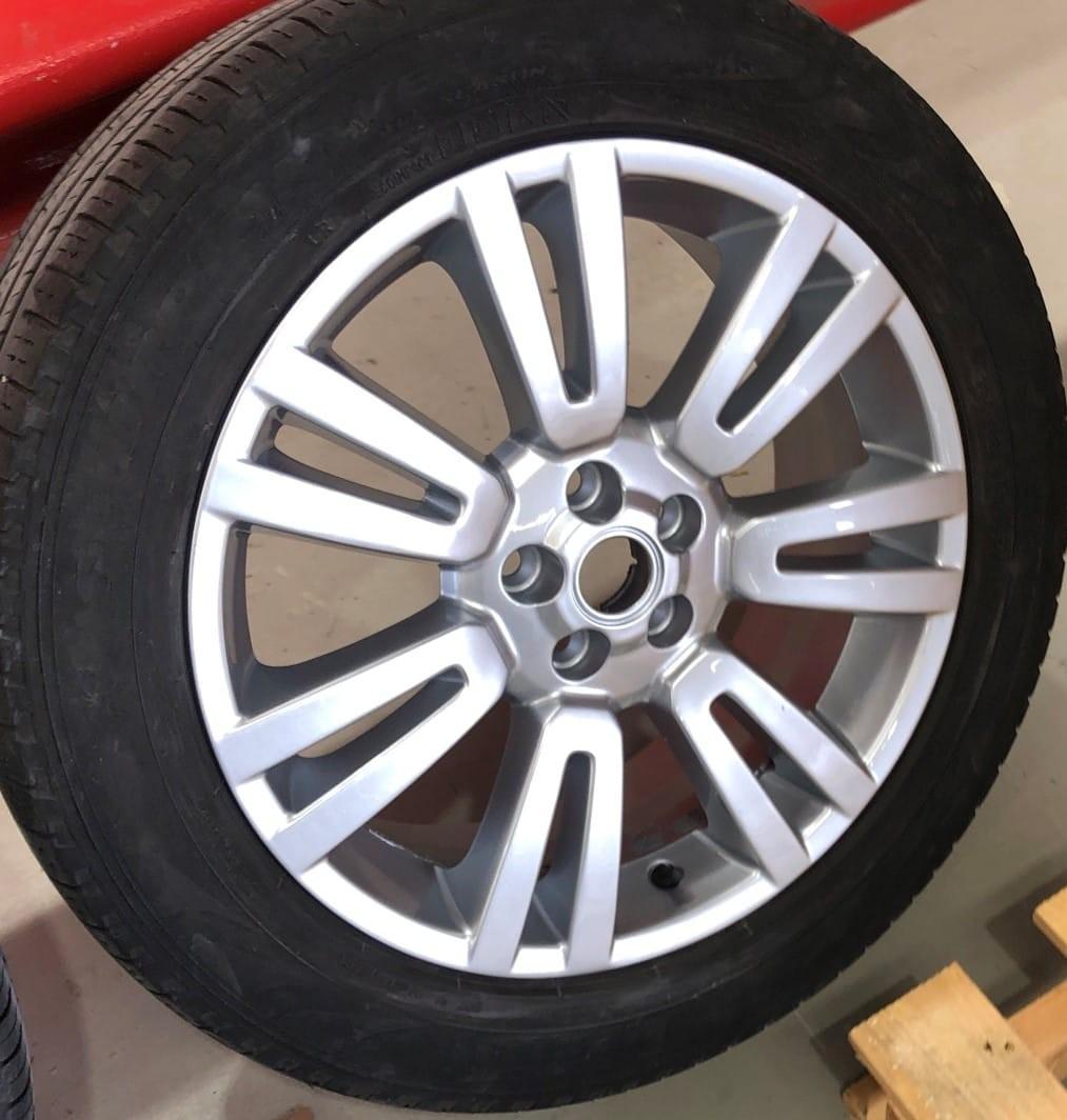 Silver alloy wheel showcasing rim repair Perth, rim restoration Perth, diamond cutting Perth and curb rash repair Perth